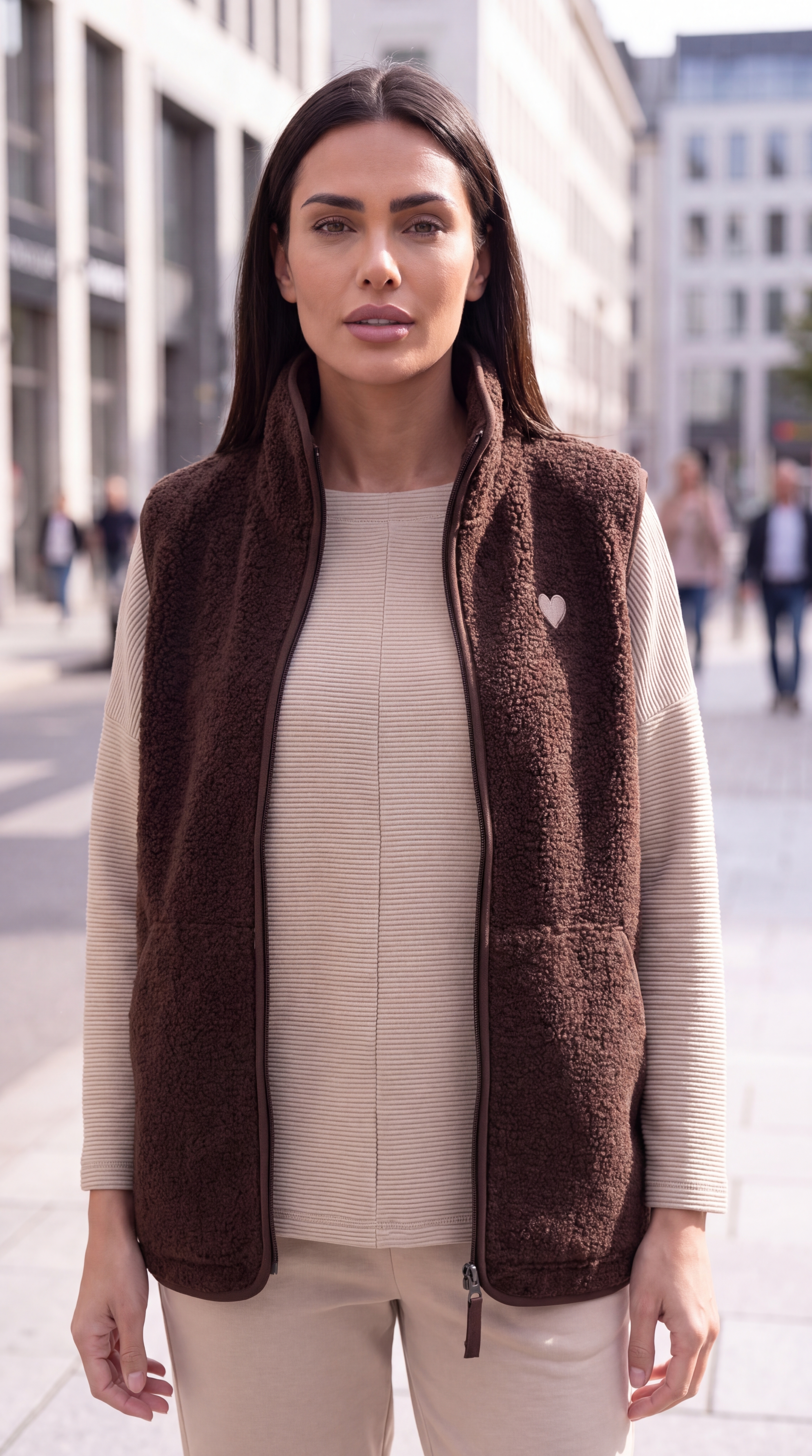 Dámska plyšová vesta BROADWAY NYC FASHION CHOCOLATE PLUM s.WEAR 4